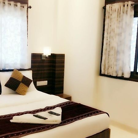 Hotel Golden City Bombaim Exterior foto