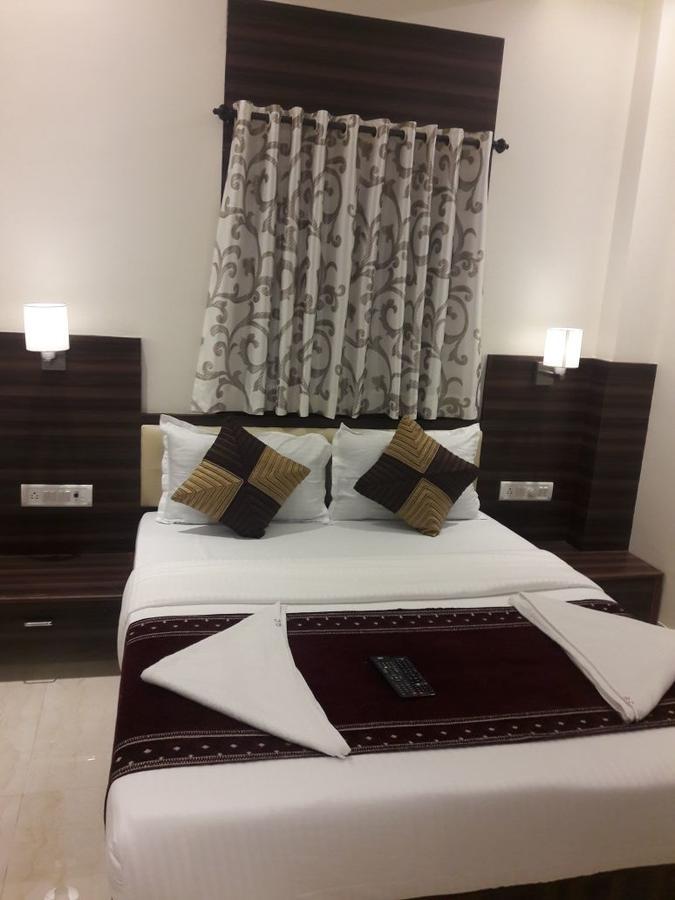 Hotel Golden City Bombaim Exterior foto
