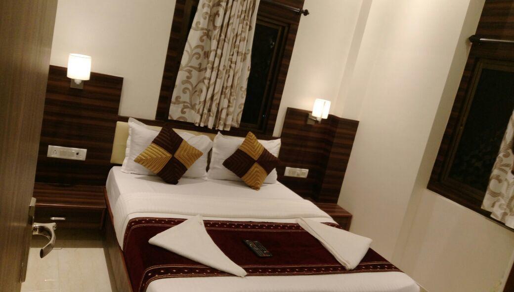 Hotel Golden City Bombaim Exterior foto