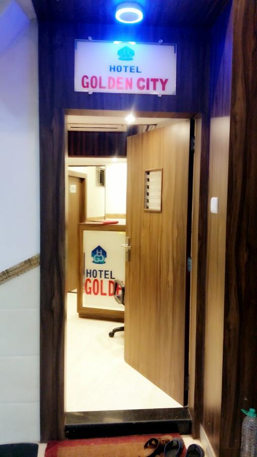 Hotel Golden City Bombaim Exterior foto